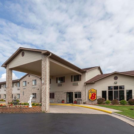 Super 8 By Wyndham Big Rapids Μοτέλ Εξωτερικό φωτογραφία