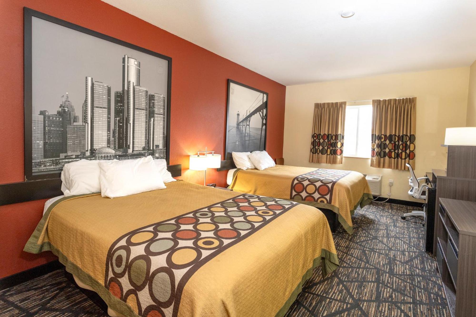 Super 8 By Wyndham Big Rapids Μοτέλ Εξωτερικό φωτογραφία