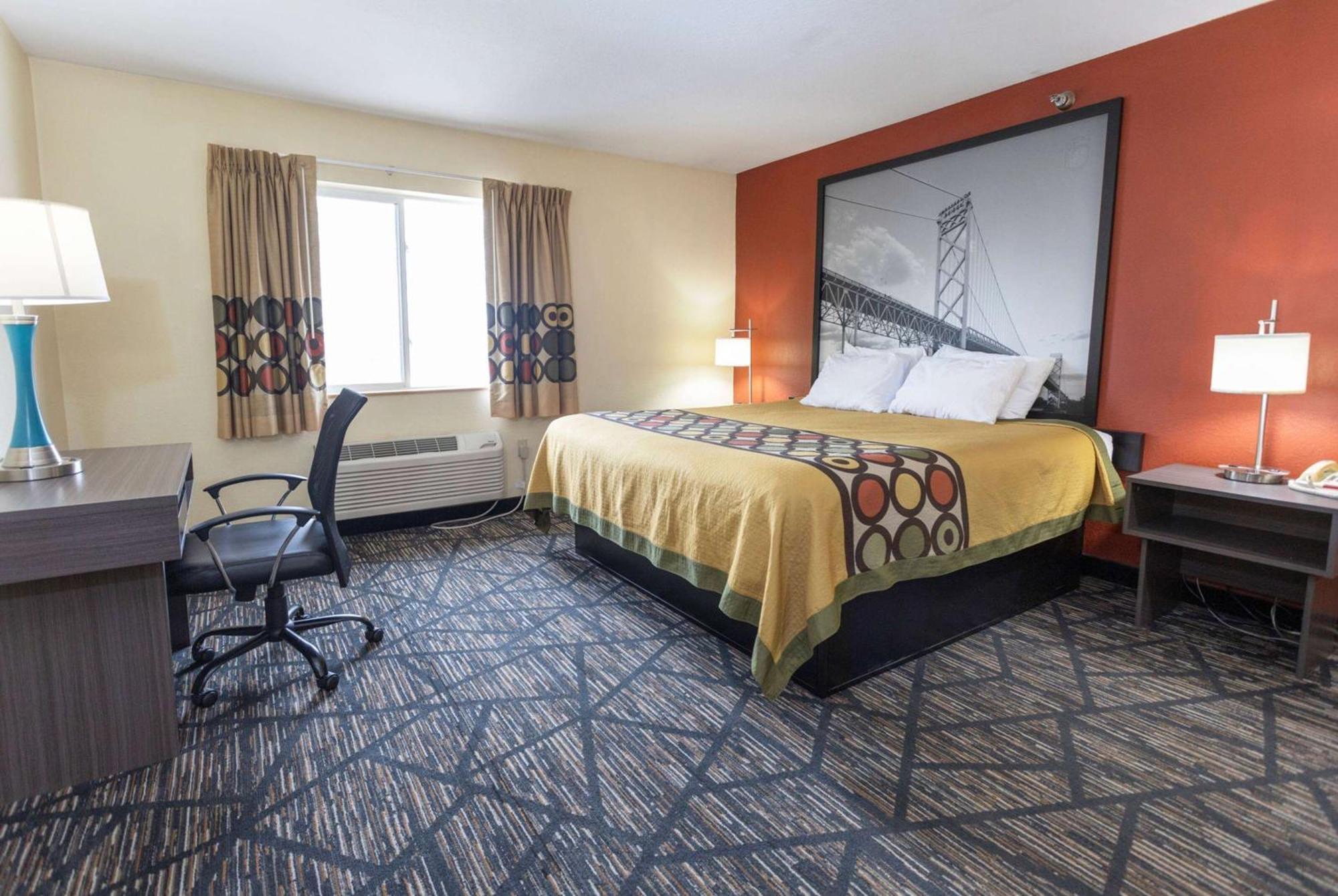 Super 8 By Wyndham Big Rapids Μοτέλ Εξωτερικό φωτογραφία